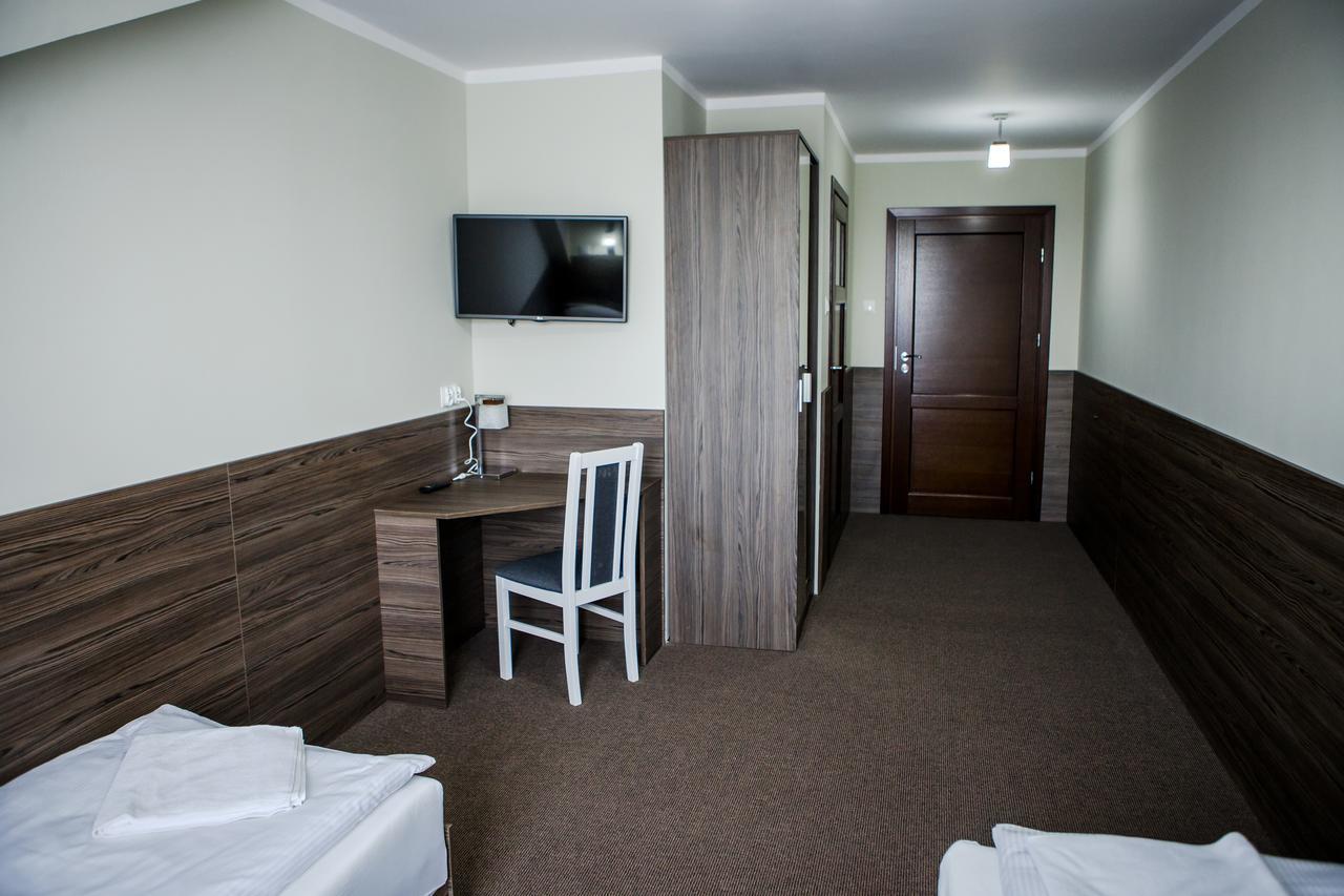 Motel Domowy Gosciniec วอมซา ภายนอก รูปภาพ